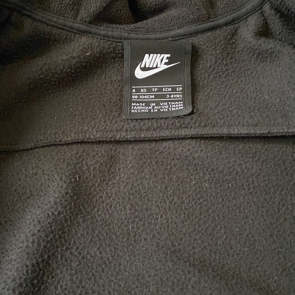 Size 4/XS Fleece Nike Jacket - Picture 6 of 8